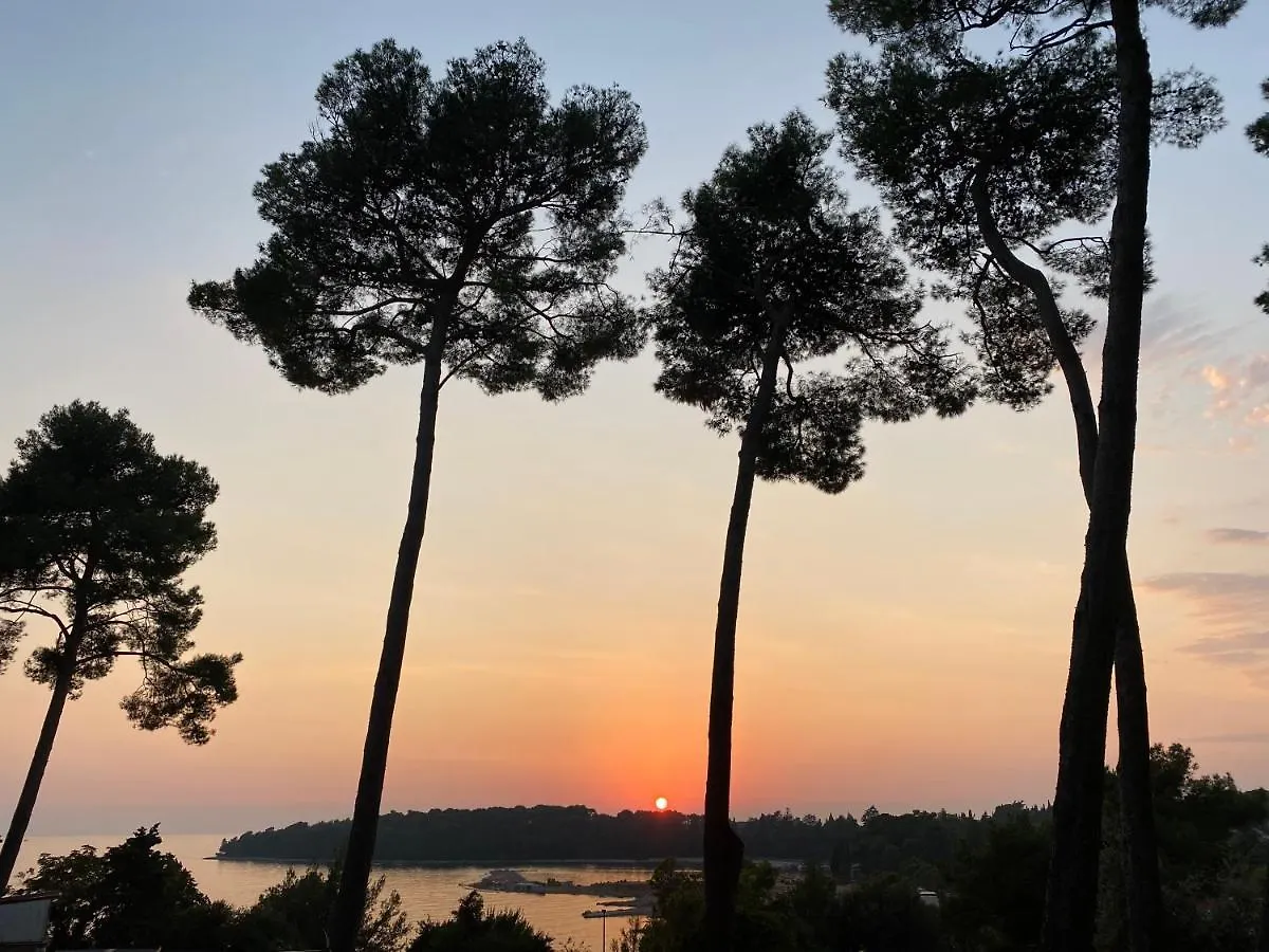 Mobile Home Divina Camp Porton Nature Hideouts Rovinj Croatia
